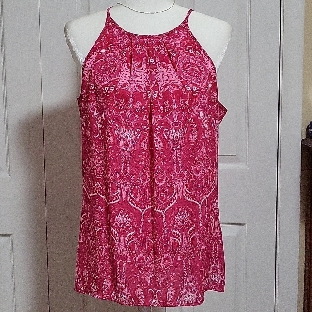 Violet & Claire Pink and White Print Lightweight Sleeveless Top - Size M
